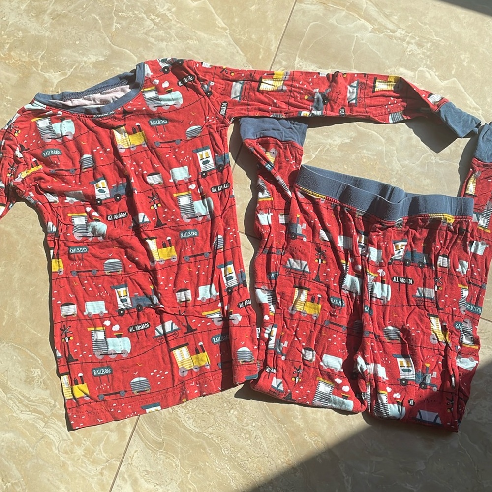 Little Sleepies Trains 2 Piece PJ set | Bamboo | Size 7/8